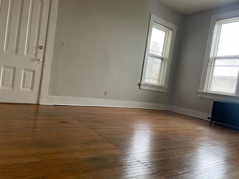 325 W Jackson St #2-S — Photo 10