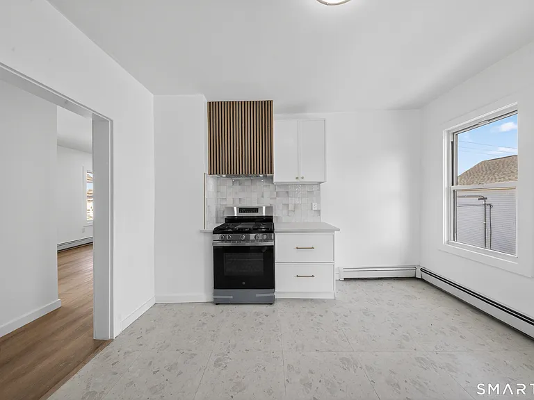 259 Laurel Ave #2 — Photo 7