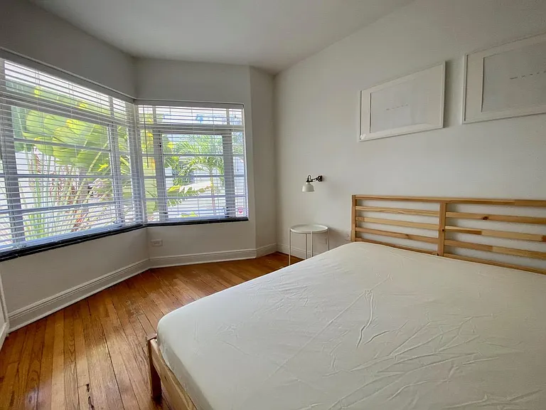 1521 Meridian Ave #202 — Photo 20