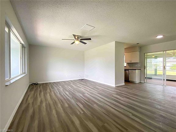 5th image of 208 Redcliff Ave