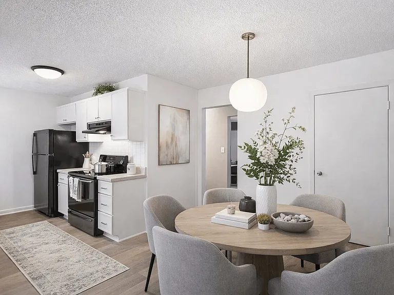 Lakeside Townhomes — Photo 11