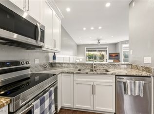 230 Newport Dr APT 602, Naples, FL 34114