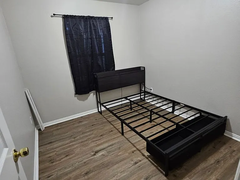 1702 Stalcup Rd #100 — Photo 12