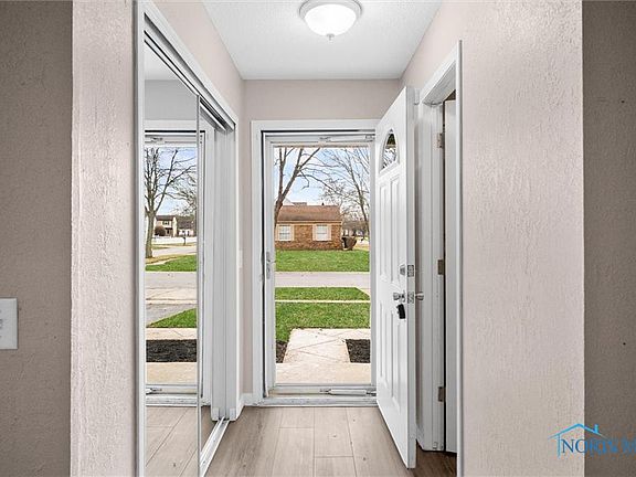5th image of 4350 Oak Creek Ln