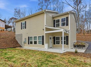4402 Hill St, Sherrills Ford, NC 28673