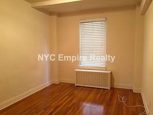Rented by NYC Empire Realty Inc | media 39