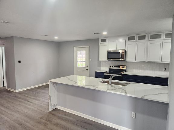 Kitchen/Breakfast area