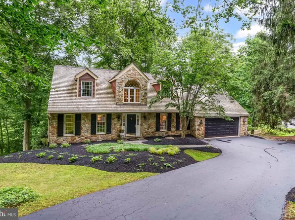 208 Birnam Wood Ln, Media, PA 19063