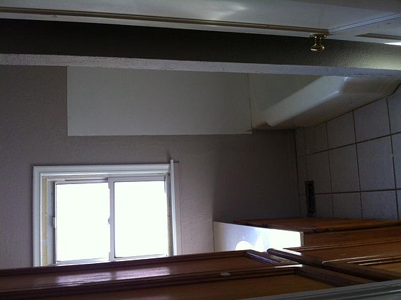 2nd image of 2445 S Sandusky Ave