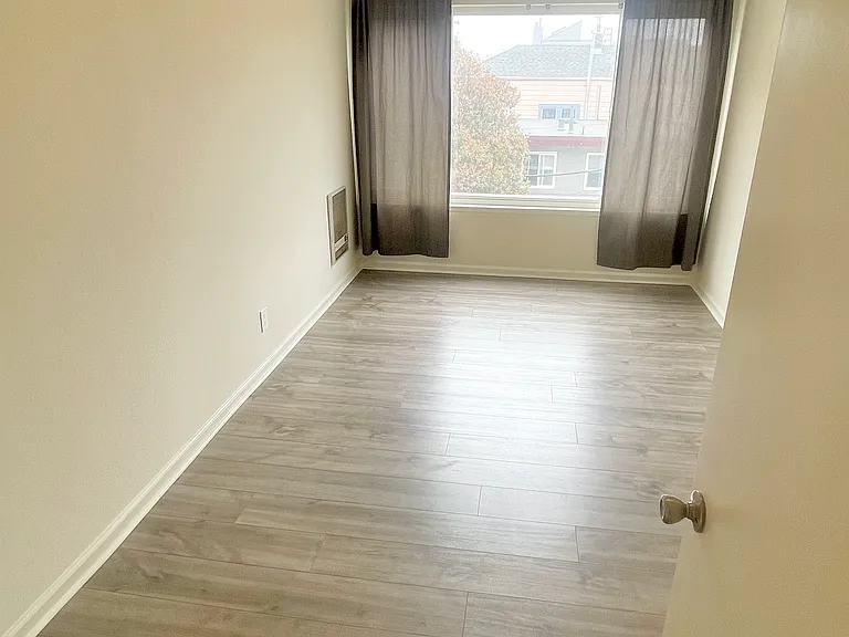 248 Anza St #101 — Photo 6