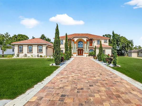 10908 Flint Estates Dr, Thonotosassa, FL 33592