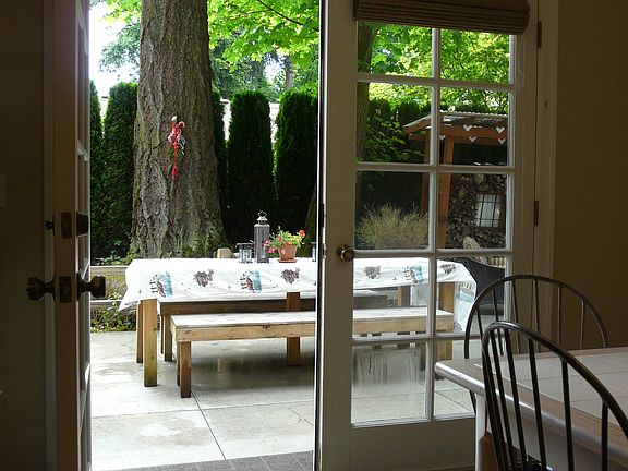3rd image of 311 Monterey Way