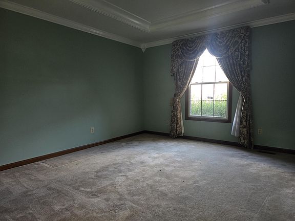4th image of 209 Briarwood Trce
