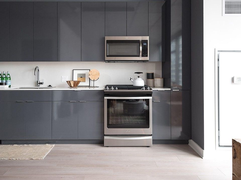 2nd image of 12 Walnut St #6