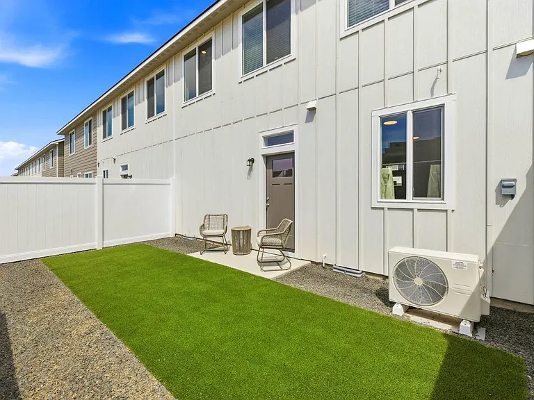The Ridge Townhomes — Photo 14