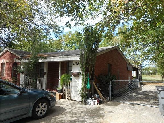 3rd image of 11725 Red Bud Dr