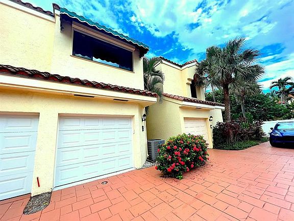 4th image of 11545 Old Ocean Blvd APT B