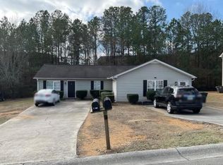 121 Foxhall Dr SW, Calhoun, GA 30701