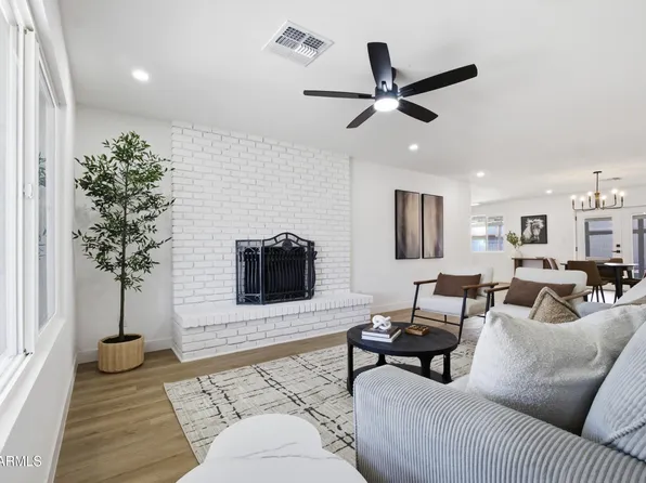 11834 N 49TH Avenue, Glendale, AZ 85304