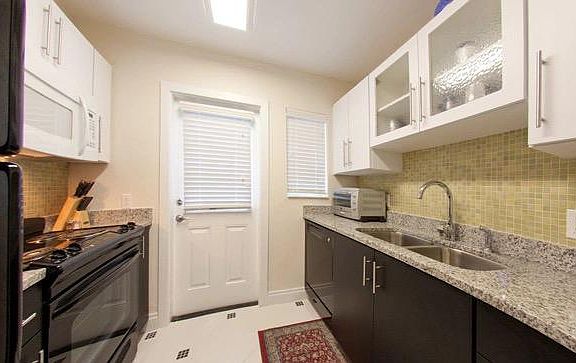 5th image of 108 NW 21st St