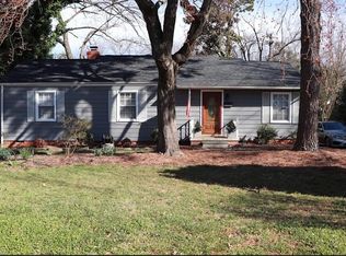 2500 Fernwood Dr, Greensboro, NC 27408