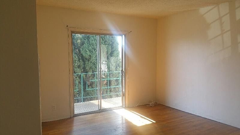 1st image of 7911 Blackburn Ave APT 6