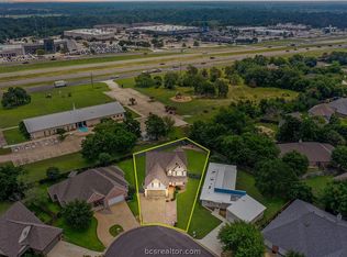 1608 Cougar Ct, College Station, TX 77840