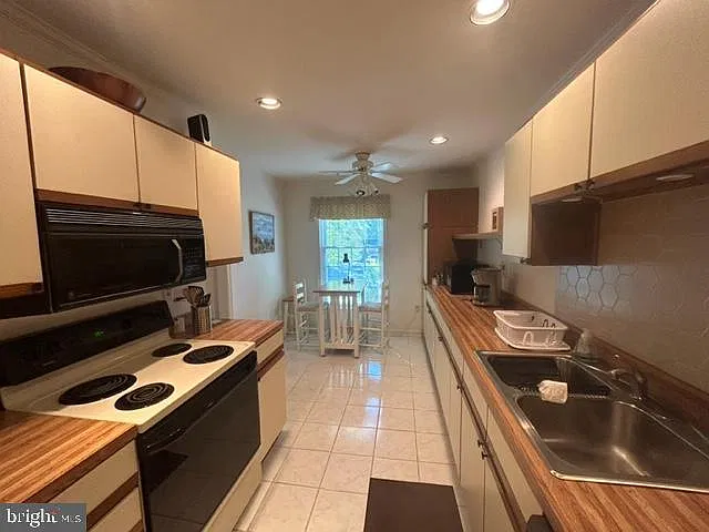 2 bed, 2.5 bath, 1800 sqft, $2,100 — Photo 4