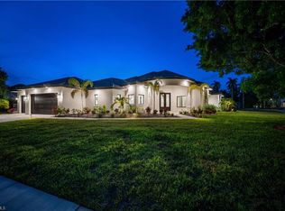 1318 Bougainvillea St, Fort Myers, FL 33901