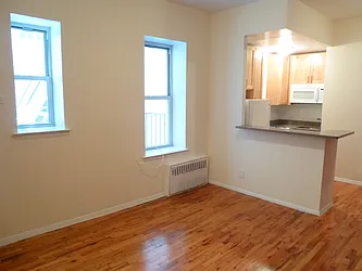 Rented by Siderow Residential Group
