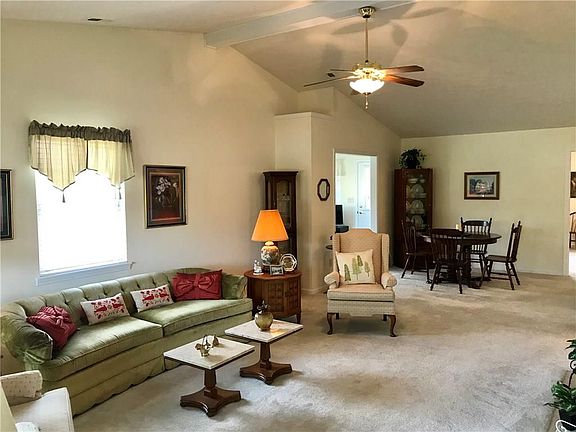 4th image of 4014 Oakfield Dr