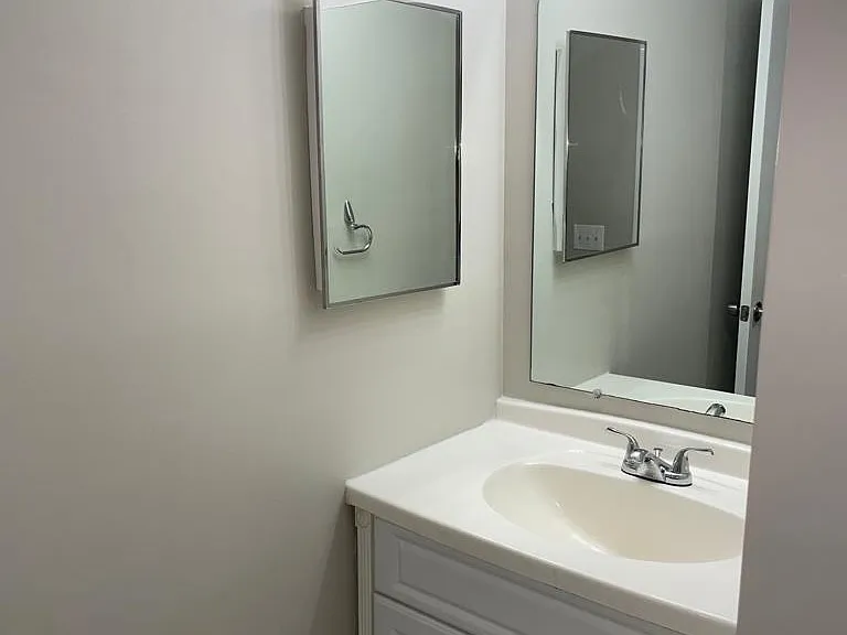 Second bathroom Sink