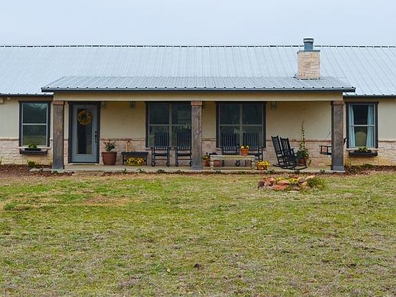 2nd image of 1323 Prickly Pear Trl