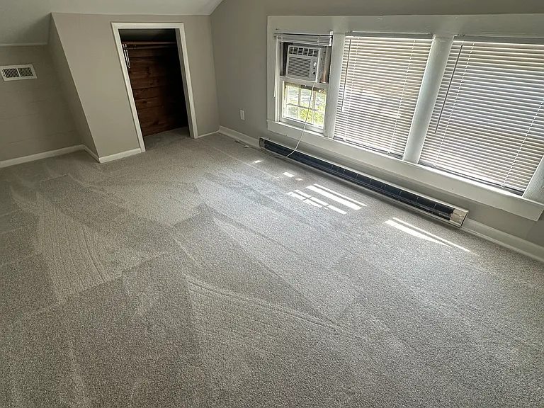 1400 W Market St — Photo 6