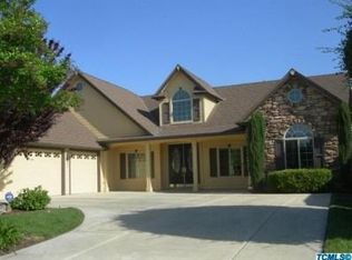 6600 W Damsen Ave, Visalia, CA 93291