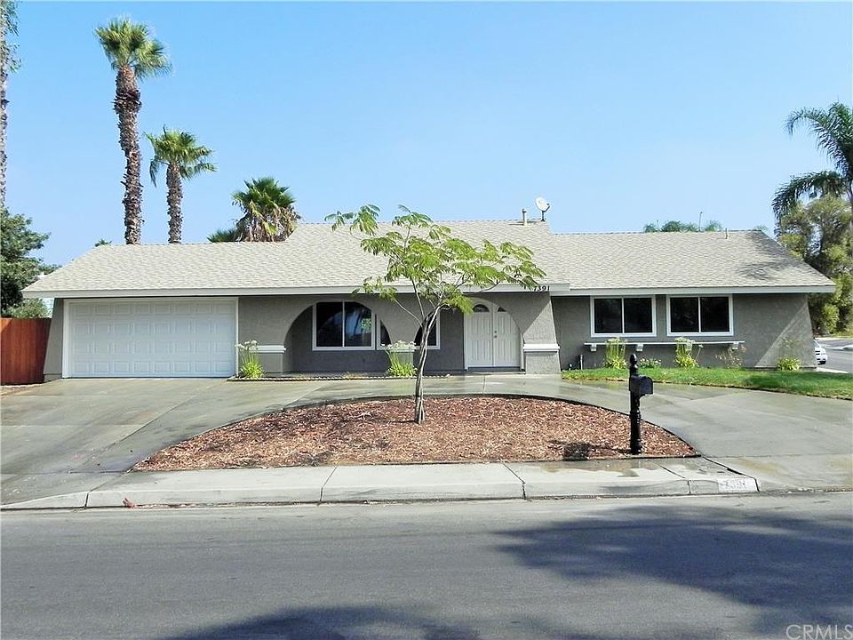 1st image of 7391 Linares Ave