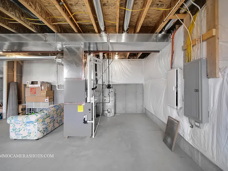 1398 Kessler Dr — Photo 19