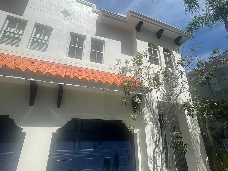 108 S Moody Ave #2 — Photo 2