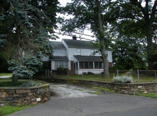 2 Home Rd, Hatboro, PA 19040