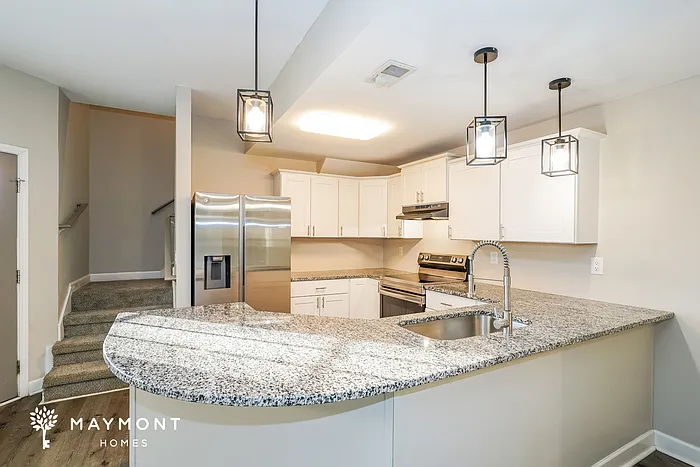 506 Highland Ct — Photo 7