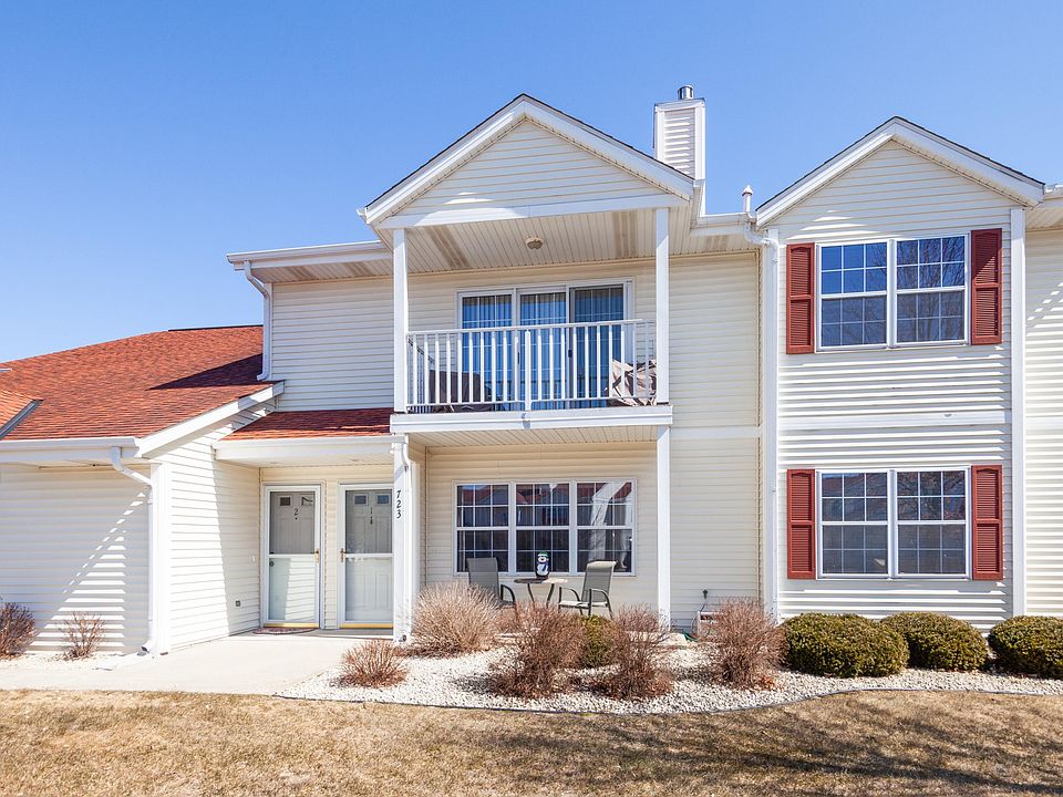 1st image of 723 Wood River Ct APT 1