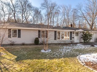 18 Charles St, Maynard, MA 01754