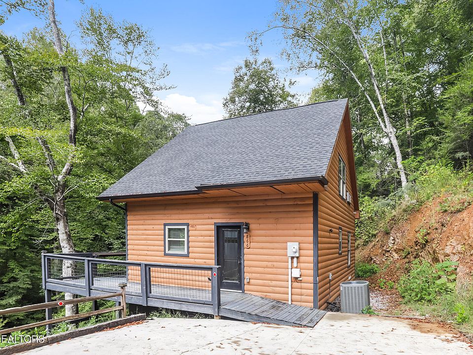1st image of 866 Cabin Creek Way