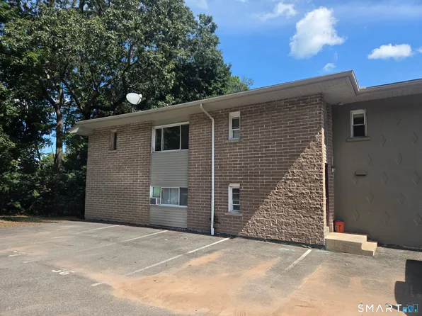 36 Sigwin Cir Unit 36, Wallingford, CT 06492