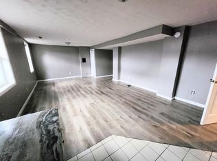 902 E 11th St APT 1, New Albany, IN 47150