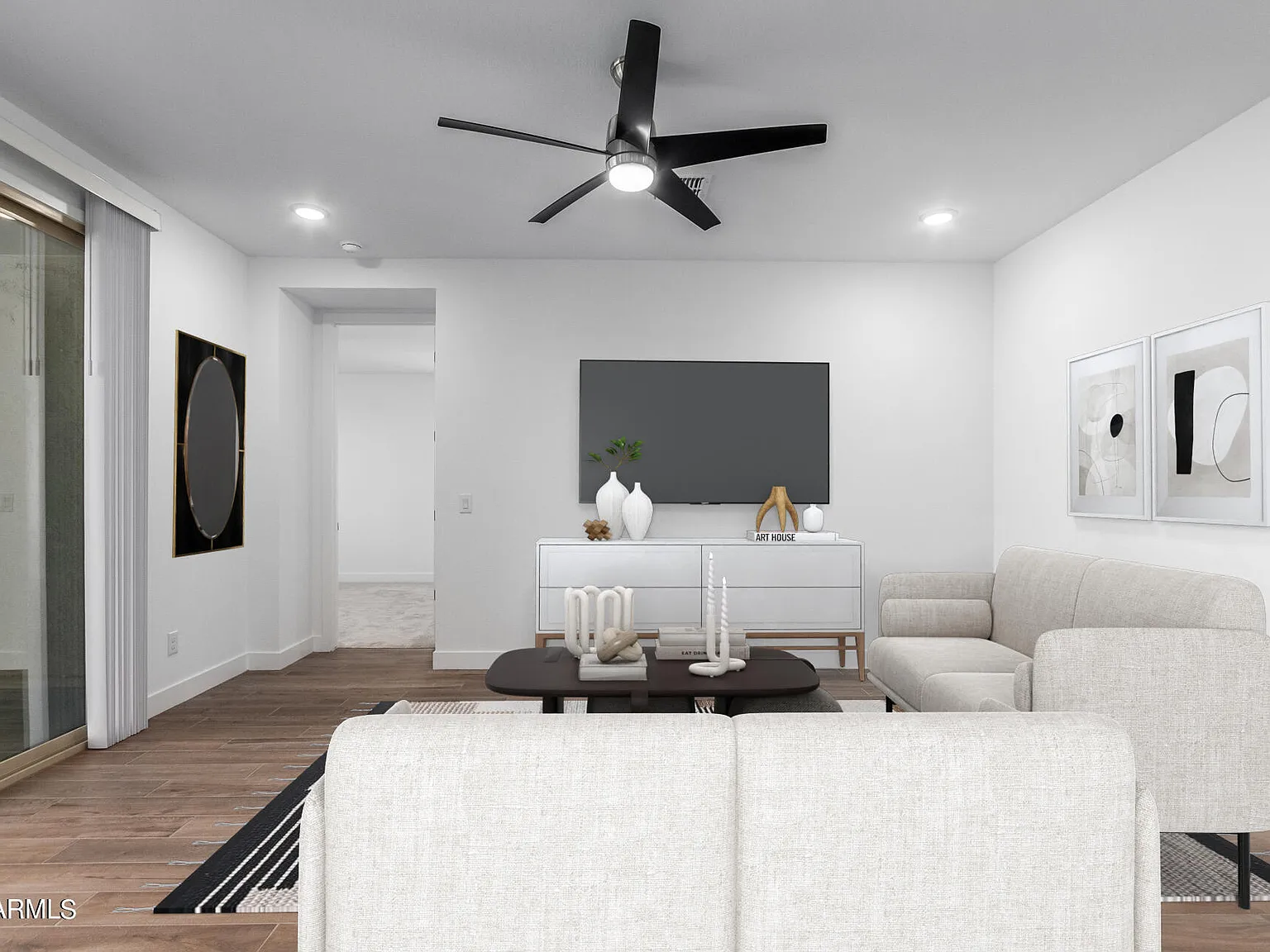3 bed, 2.0 bath, 1700 sqft, $2,600 — Photo 3