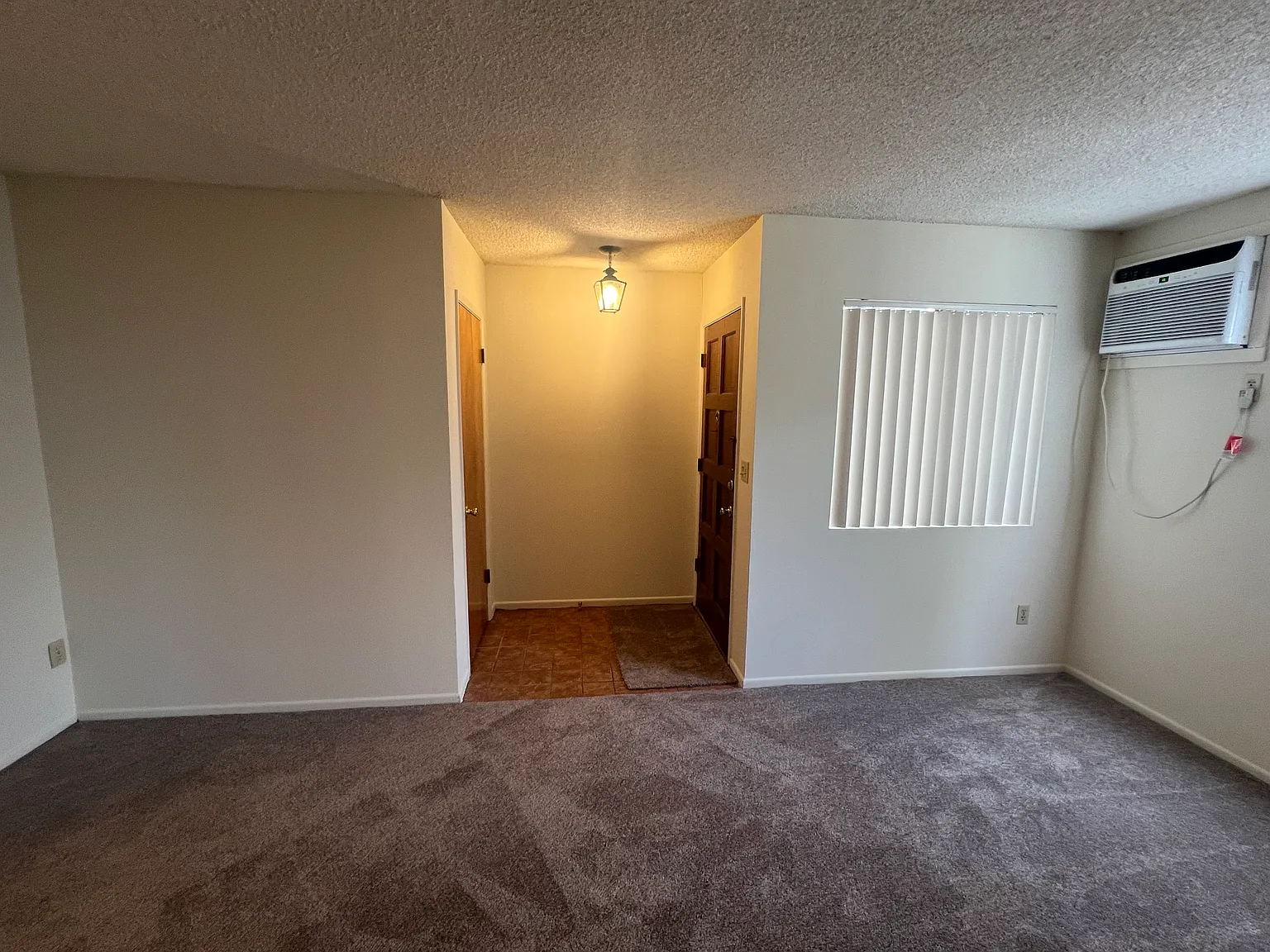 2 bed, 900 sqft, $2,595 — Photo 4