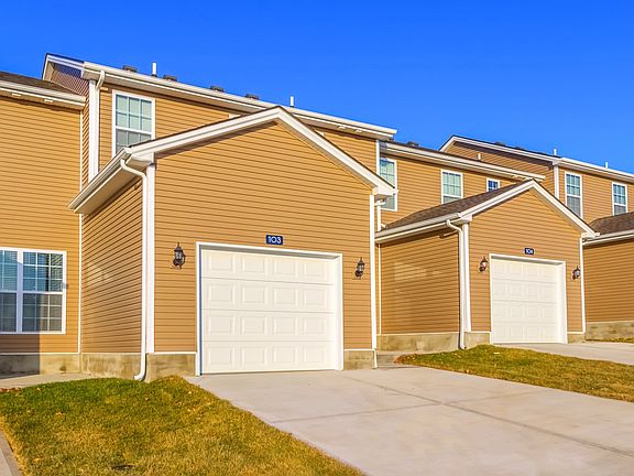 2nd image of 825 Glasford Sq APT 102
