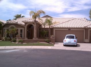 804 S Lagoon Dr, Gilbert, AZ 85233
