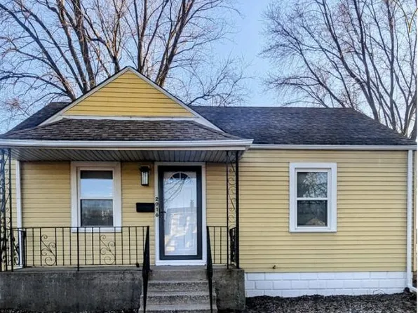 2916 Gibson Pl, Hammond, IN 46323